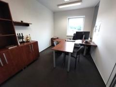 pronajem-2-kancelari-s-parkovanim-liberec-rochlice.jpg